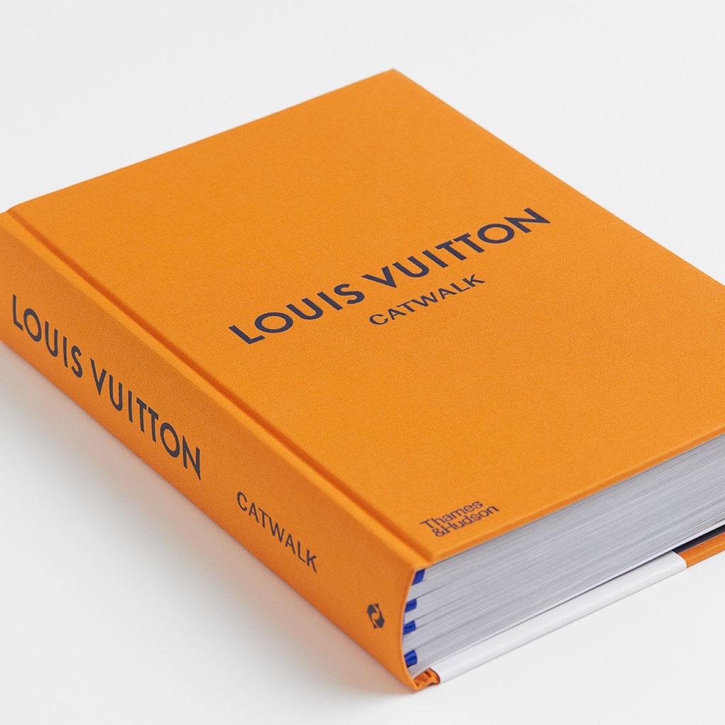 Thames & Hudson - Louis Vuitton Catwalk - Books